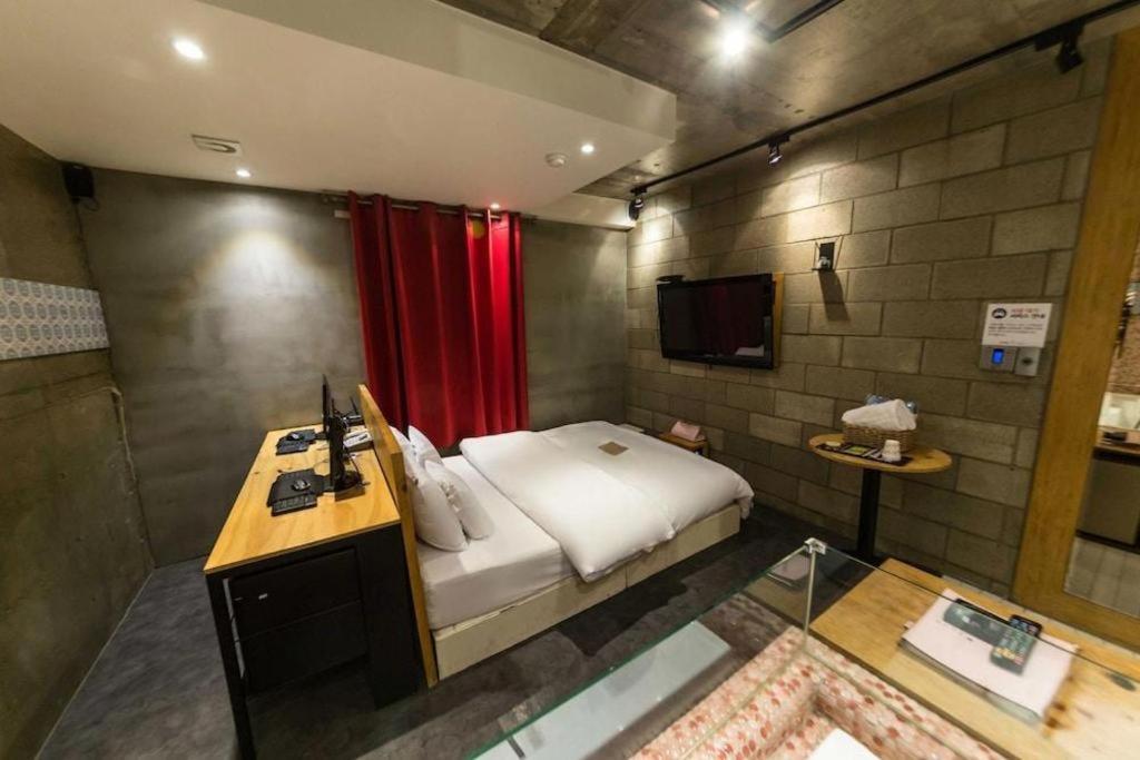 Hotel Yaja Yeongdeungpo Seoel Buitenkant foto