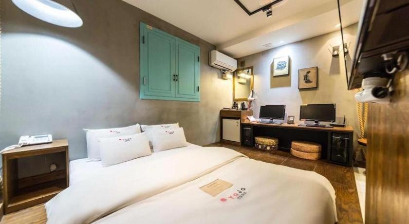 Hotel Yaja Yeongdeungpo Seoel Buitenkant foto