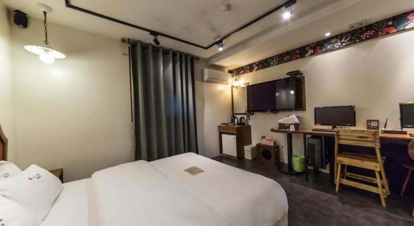 Hotel Yaja Yeongdeungpo Seoel Buitenkant foto