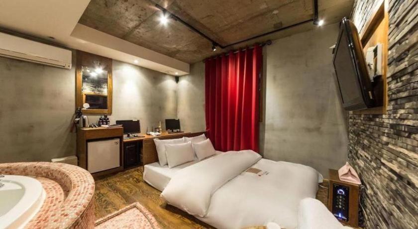 Hotel Yaja Yeongdeungpo Seoel Buitenkant foto