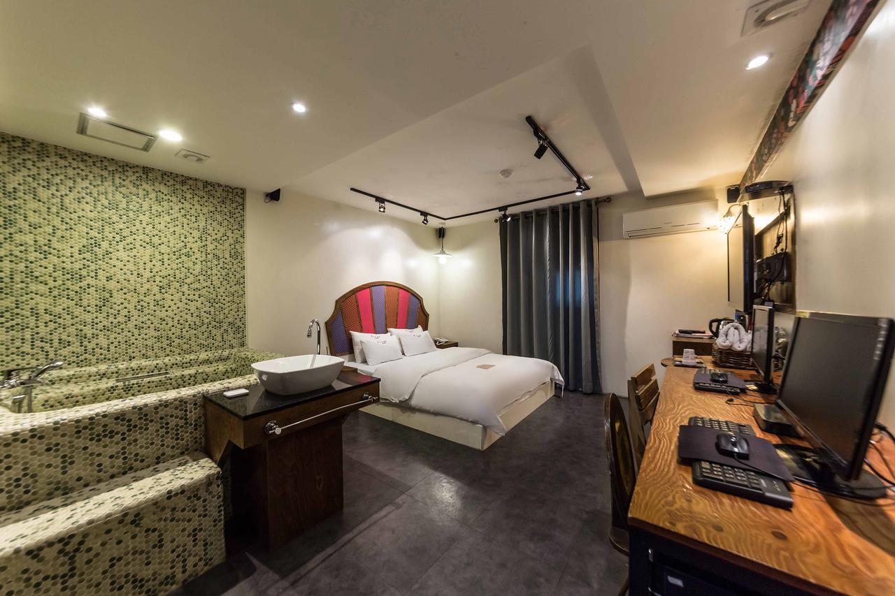 Hotel Yaja Yeongdeungpo Seoel Buitenkant foto