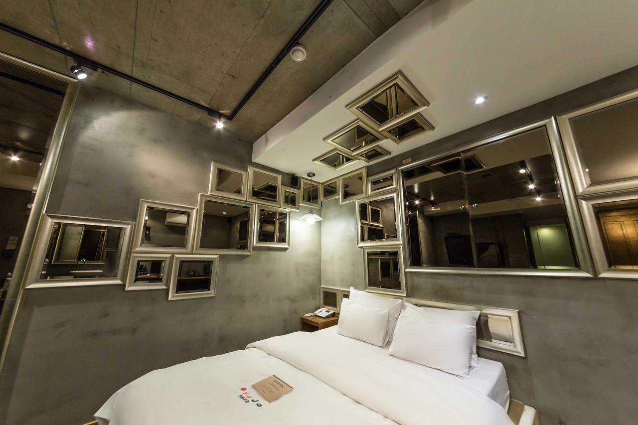 Hotel Yaja Yeongdeungpo Seoel Buitenkant foto